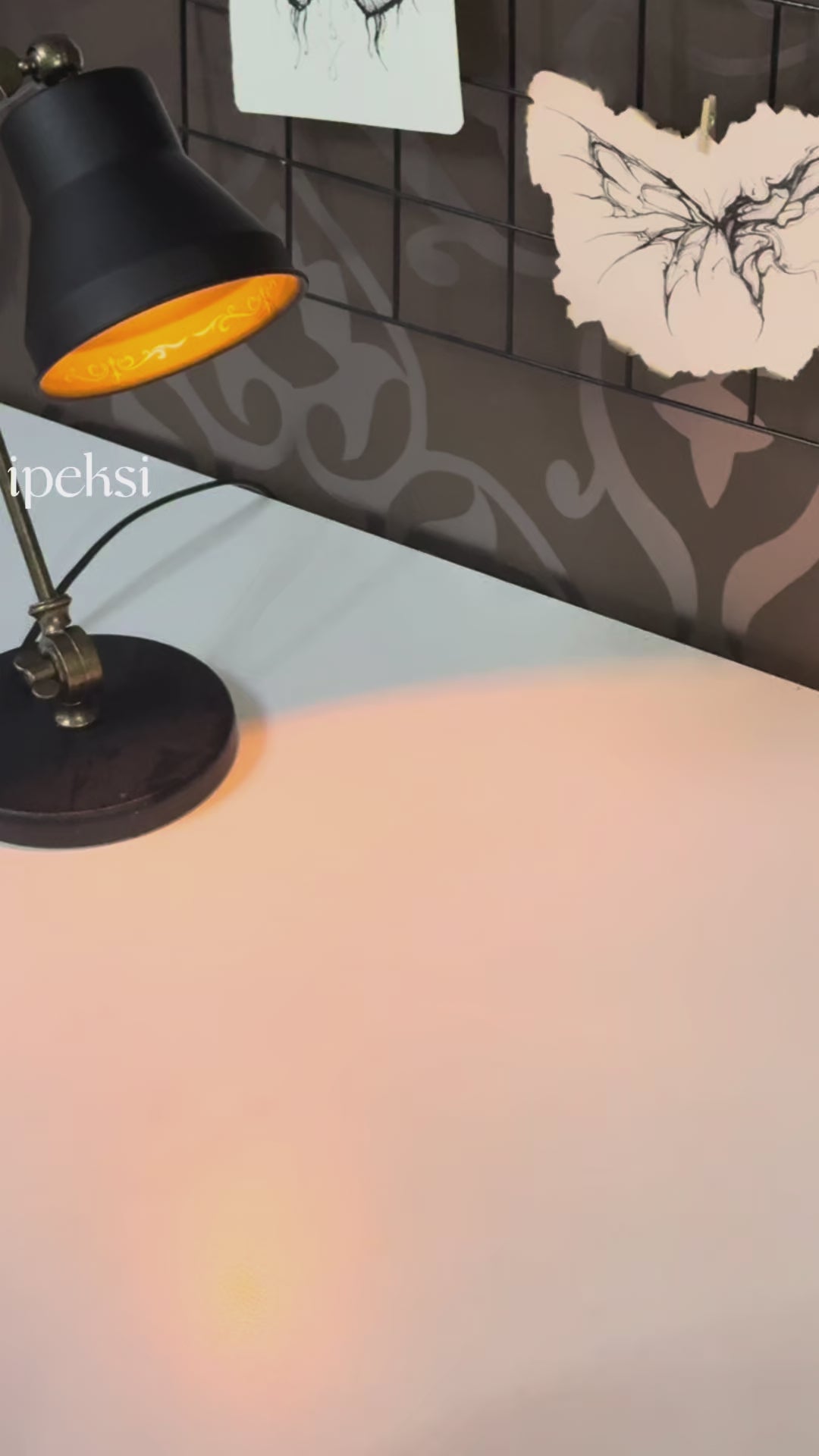 ŞARJLI SAÇ DÜZLEŞTİRİCİ TARAK™ video